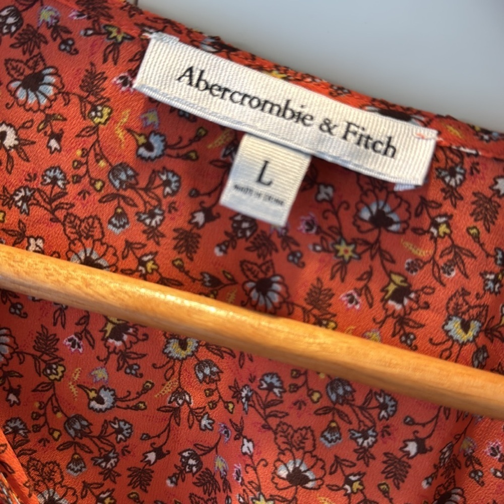 Abercrombie & Fitch Orange Floral Patterned Blouse with Ruffle Long Sleeve Large - Picture 3 of 13